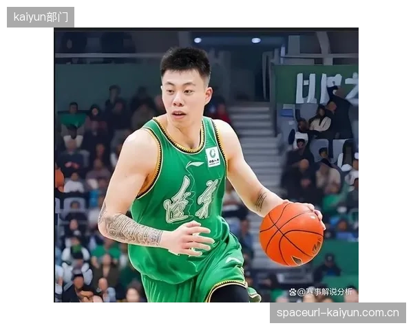 张镇麟转会上海后依旧保持顶级锋线水准，其全面的个人能力是球队冲击冠军的关键一环。